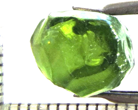 Pierre roulée Tourmaline - Verte - Cristal Essence Pierre roulée Tourmaline - Verte - Cristal Essence
