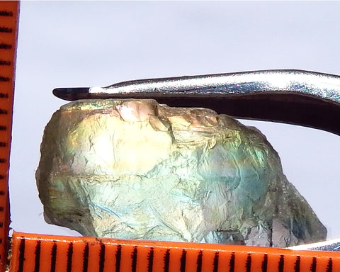Colorless Labradorite – Tanzania 18.09 cts - Ref. CA/83 - THIS STONE HAS BEEN RESERVED