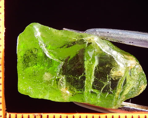 Peridot – China/Afghanistan – 20.64 cts - Ref. PR-44