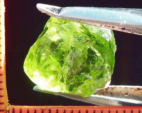 Peridot – China/Afghanistan – 13.98 cts - Ref. PR-72