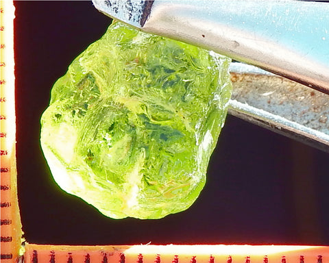 Peridot – China/Afghanistan – 10.66 cts - Ref. PR-73